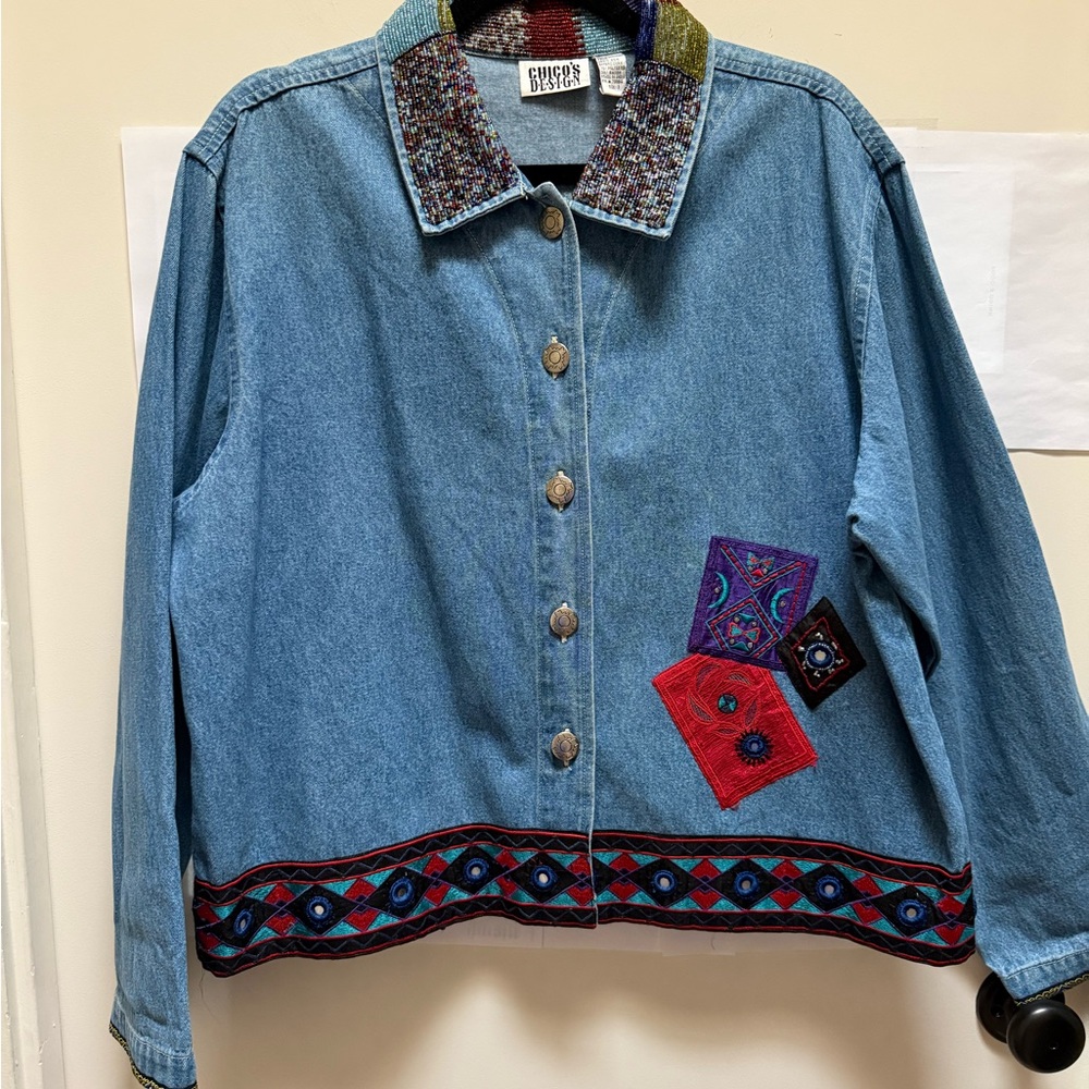 Chico's Colorful Beaded Collar Denim Jacket w/Silver buttons. Chicos Size 3 (XL)